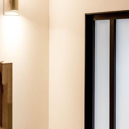 High-End Apartment Overlooking The Quays Ail Lyon Exteriér fotografie