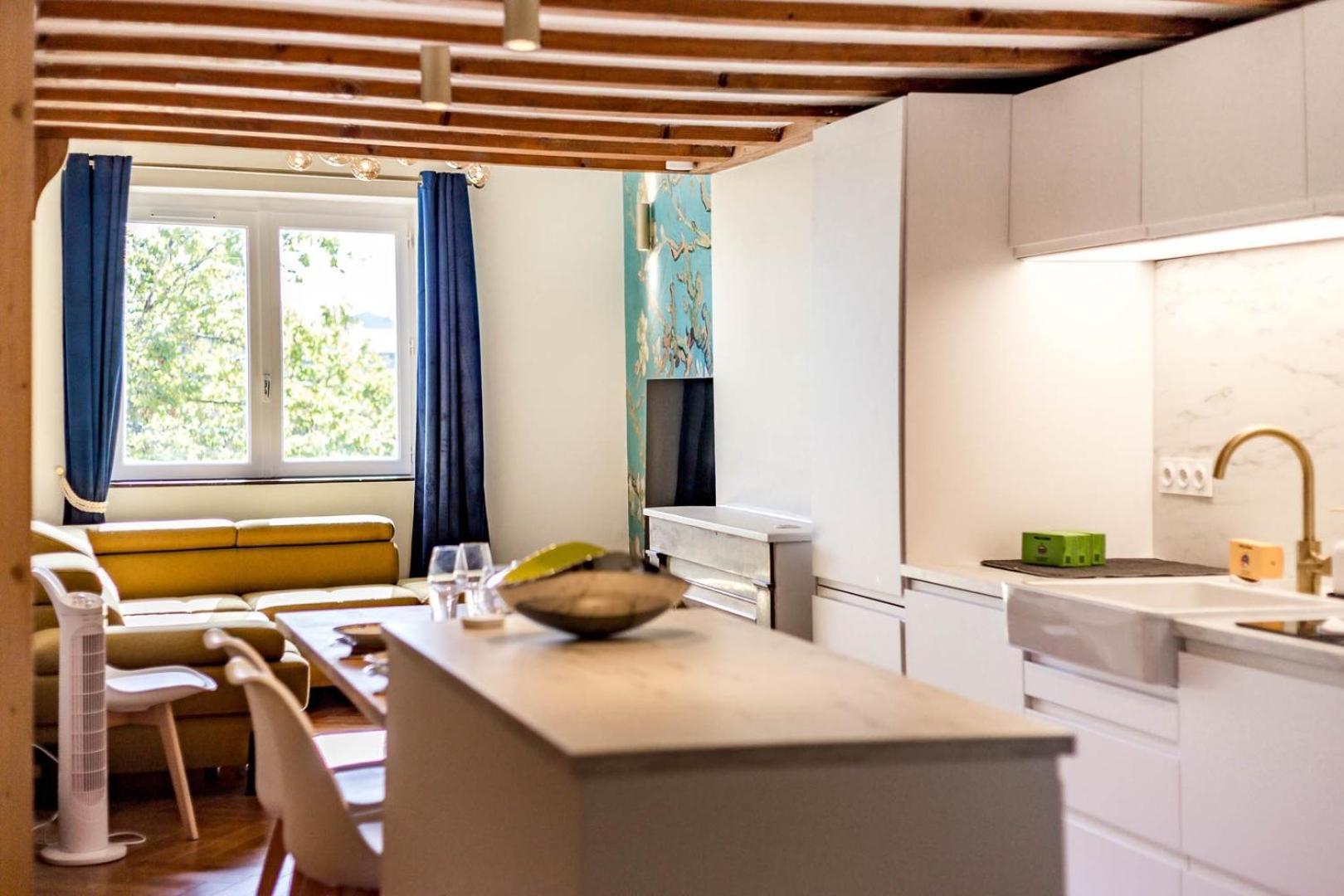 High-End Apartment Overlooking The Quays Ail Lyon Exteriér fotografie
