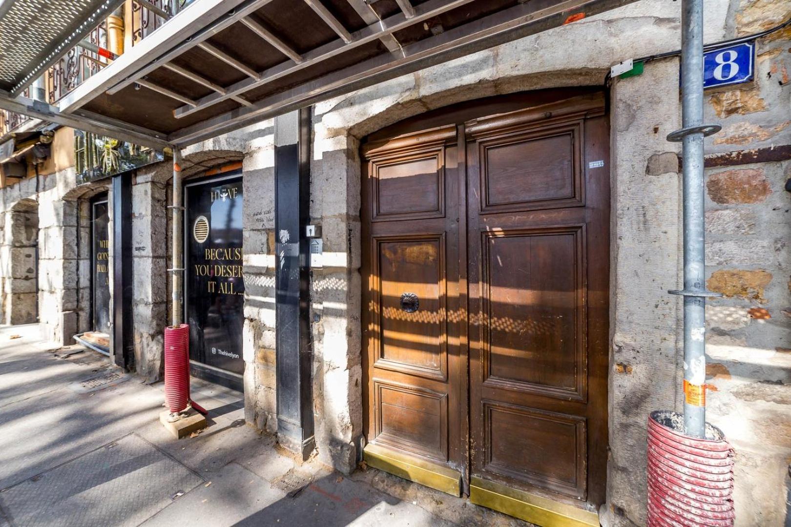 High-End Apartment Overlooking The Quays Ail Lyon Exteriér fotografie